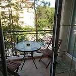 In A Luxurious Complex In Sunny *